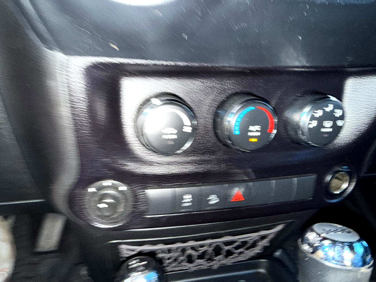 Used 2016 Jeep Wrangler Unlimited Sport image 37