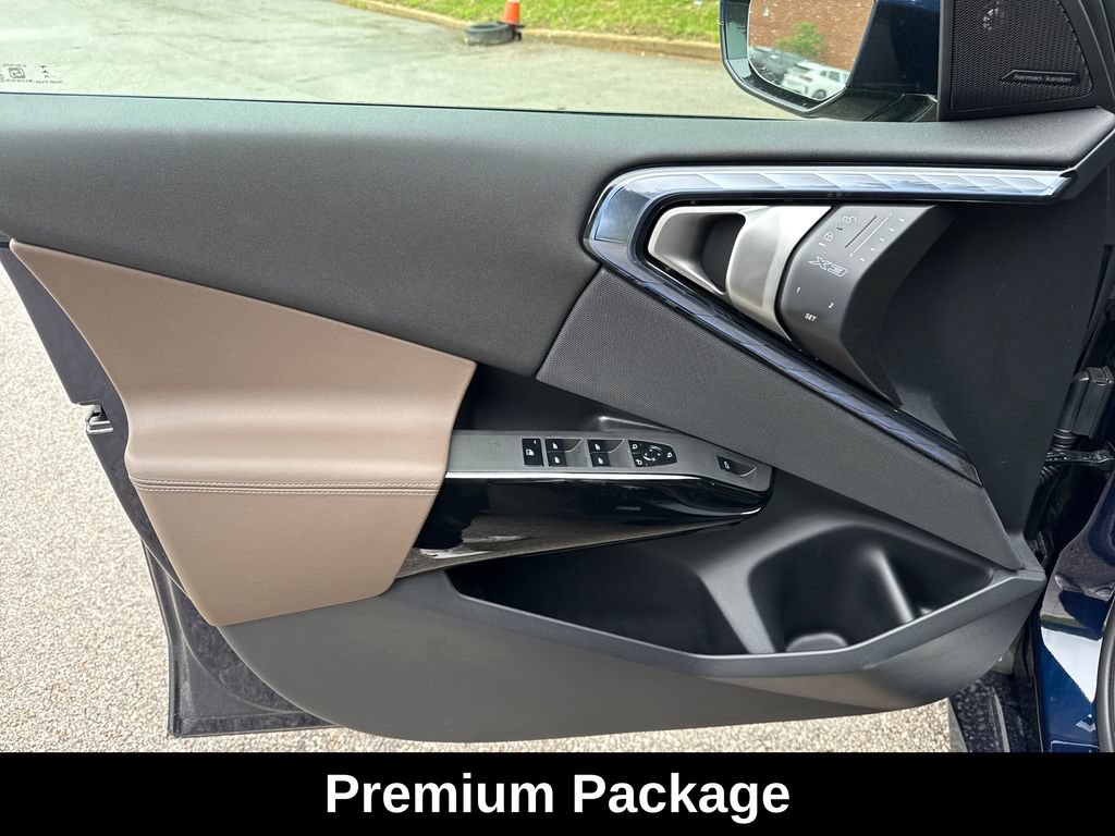 Used 2026 BMW X3 xDrive30i w/ Premium Package AWD/4WD image 13