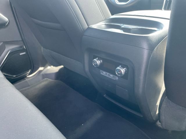 Used 2025 GMC Acadia Elevation image 14