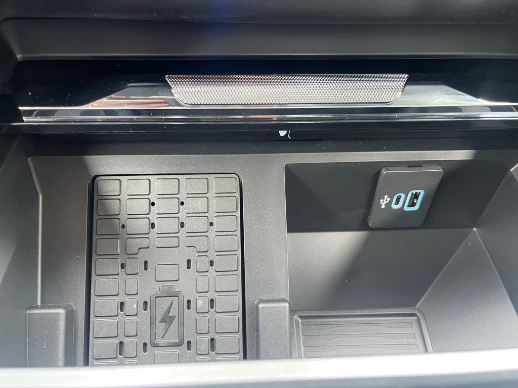 New 2025 Ford F350 Lariat w/ Lariat Ultimate Package image 21