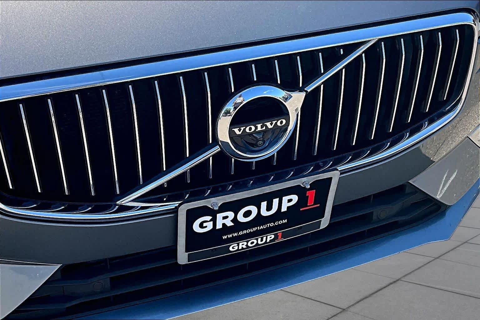Used 2019 Volvo XC60 T8 Inscription w/ Advanced Package AWD/4WD image 29