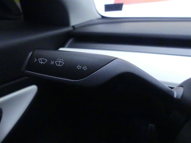 Used 2020 Tesla Model 3 Performance AWD/4WD image 16