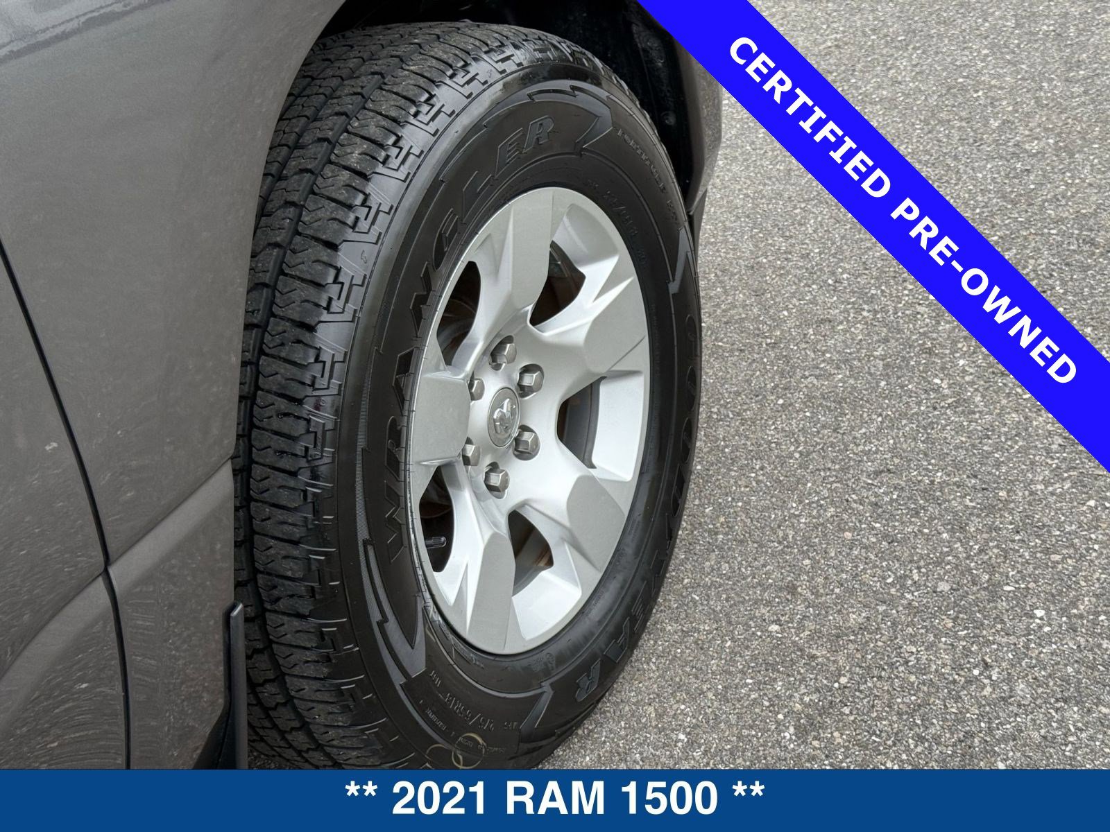 Used 2021 RAM 1500 Big Horn image 12