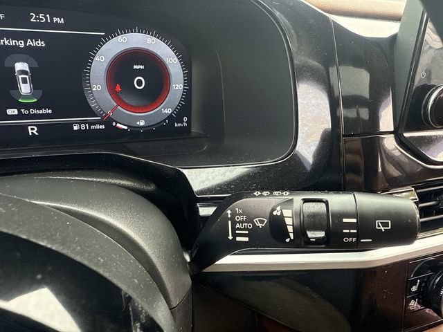 Used 2024 Nissan Pathfinder Platinum w/ Cargo Package AWD/4WD image 36