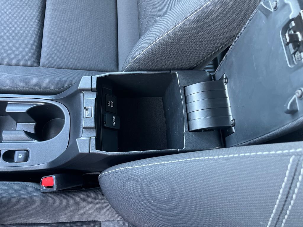 Certified 2023 Toyota Corolla LE image 27