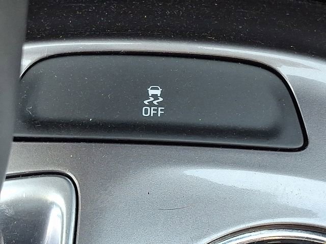 Used 2016 Chevrolet Malibu LT image 15