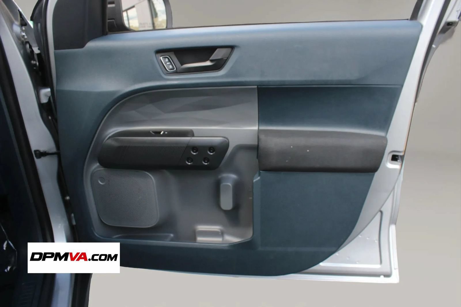 Used 2022 Ford Maverick XL FWD image 25