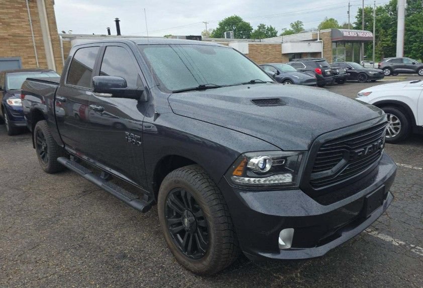 Used 2018 RAM 1500 Sport w/ Comfort Group AWD/4WD image 15