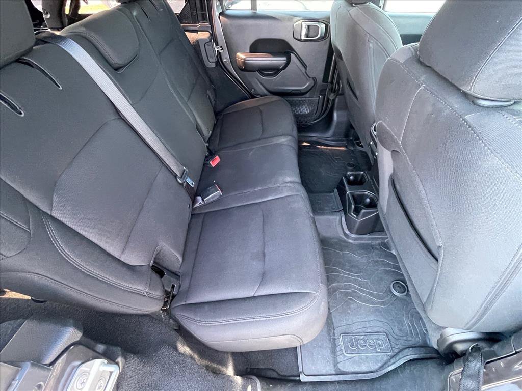 Used 2018 Jeep Wrangler Unlimited Sport S AWD/4WD image 26