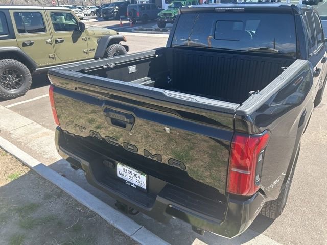Used 2026 Toyota Tacoma SR5 w/ SR5 Upgrade Package image 4