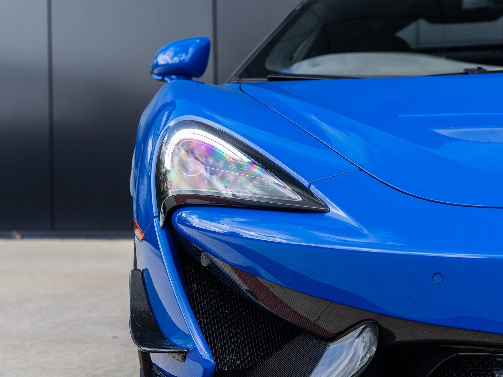Used 2020 McLaren 620R image 25