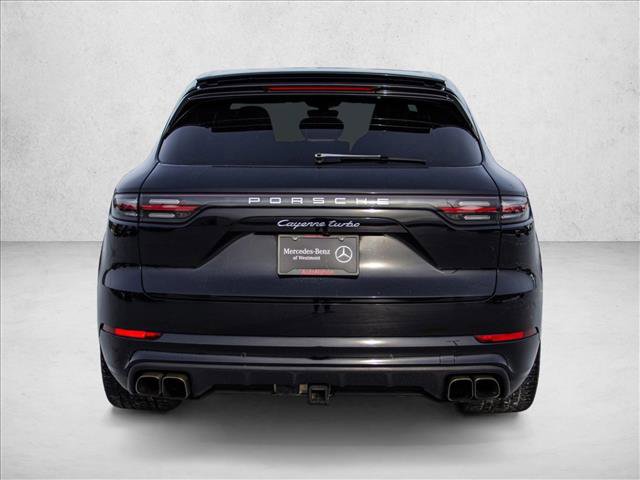 Used 2020 Porsche Cayenne Turbo image 6