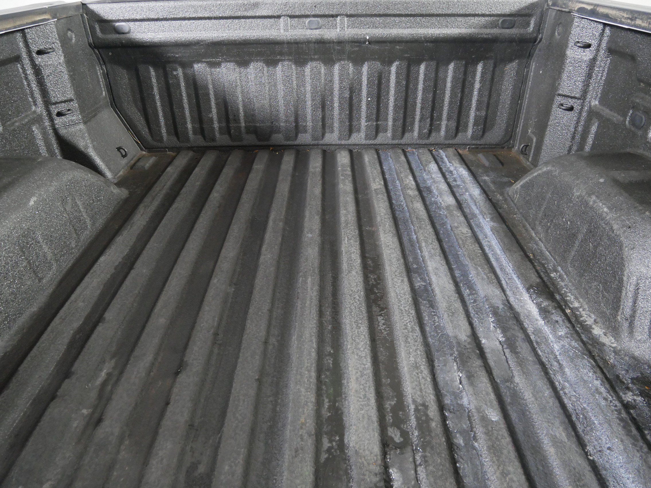 Used 2022 Chevrolet Silverado 1500 LT w/ Z71 Off-Road Package image 18