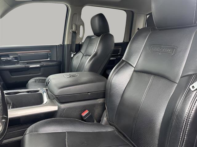 Used 2017 RAM 1500 Laramie w/ Convenience Group image 7