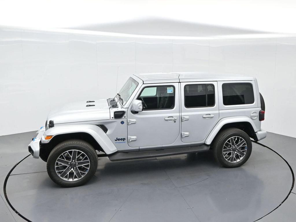 Used 2022 Jeep Wrangler Unlimited Sahara image 63