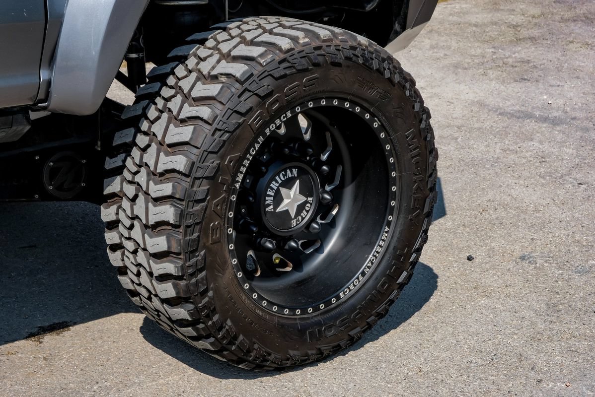 Used 2022 Ford F450 Platinum w/ FX4 Off-Road Package AWD/4WD image 63