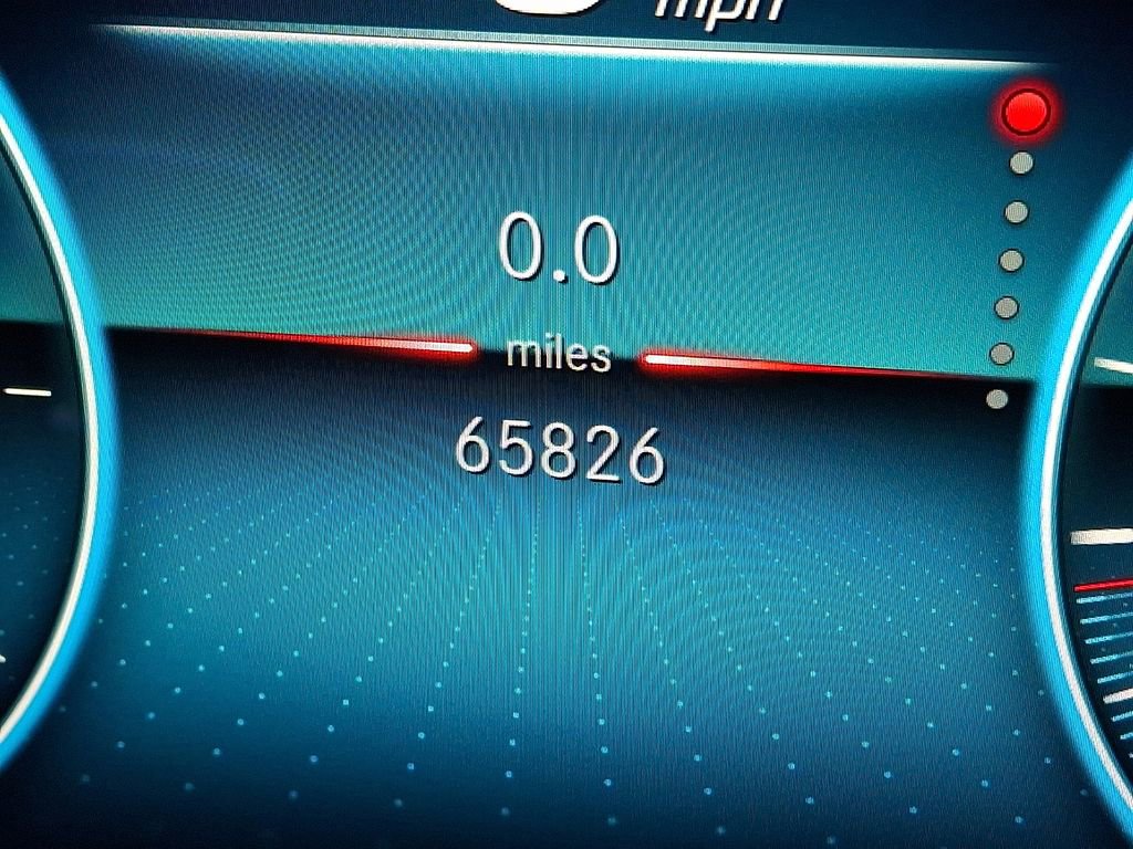 Used 2022 Mercedes-Benz E 350 4MATIC Sedan image 15