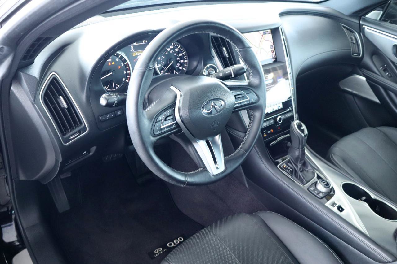 Used 2020 INFINITI Q60 3.0t Luxe w/ Essential Package RWD image 15