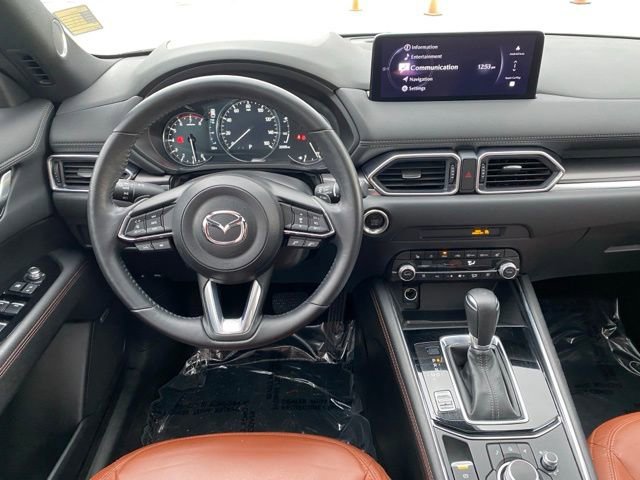 Used 2024 MAZDA CX-5 Carbon Edition image 12
