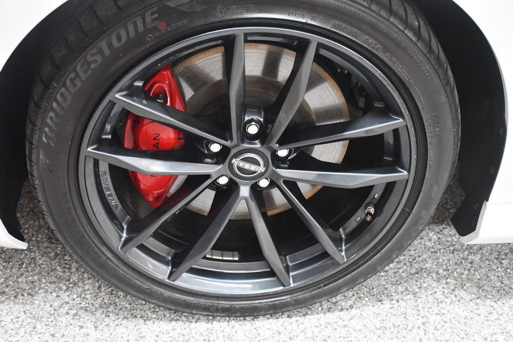 Used 2024 Nissan Z Performance w/ Floor Mat Package RWD image 18