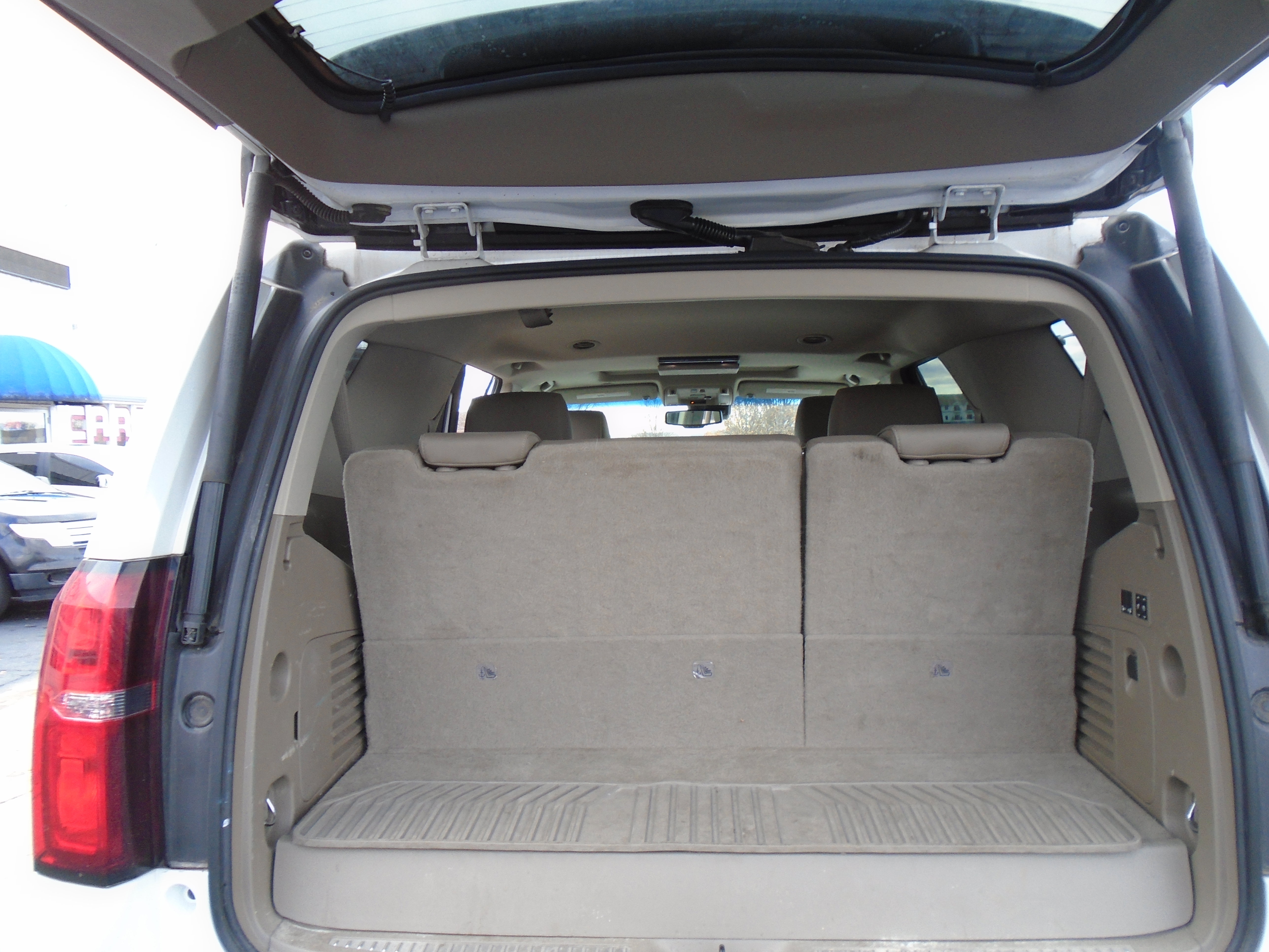 Used 2016 Chevrolet Tahoe LTZ image 8