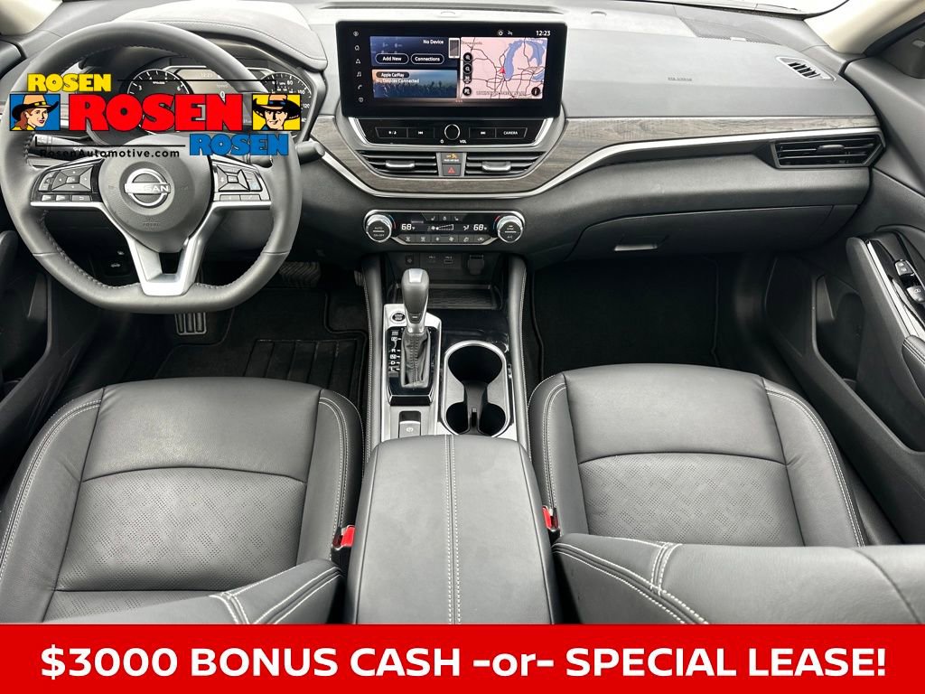New 2025 Nissan Altima 2.5 SL image 16