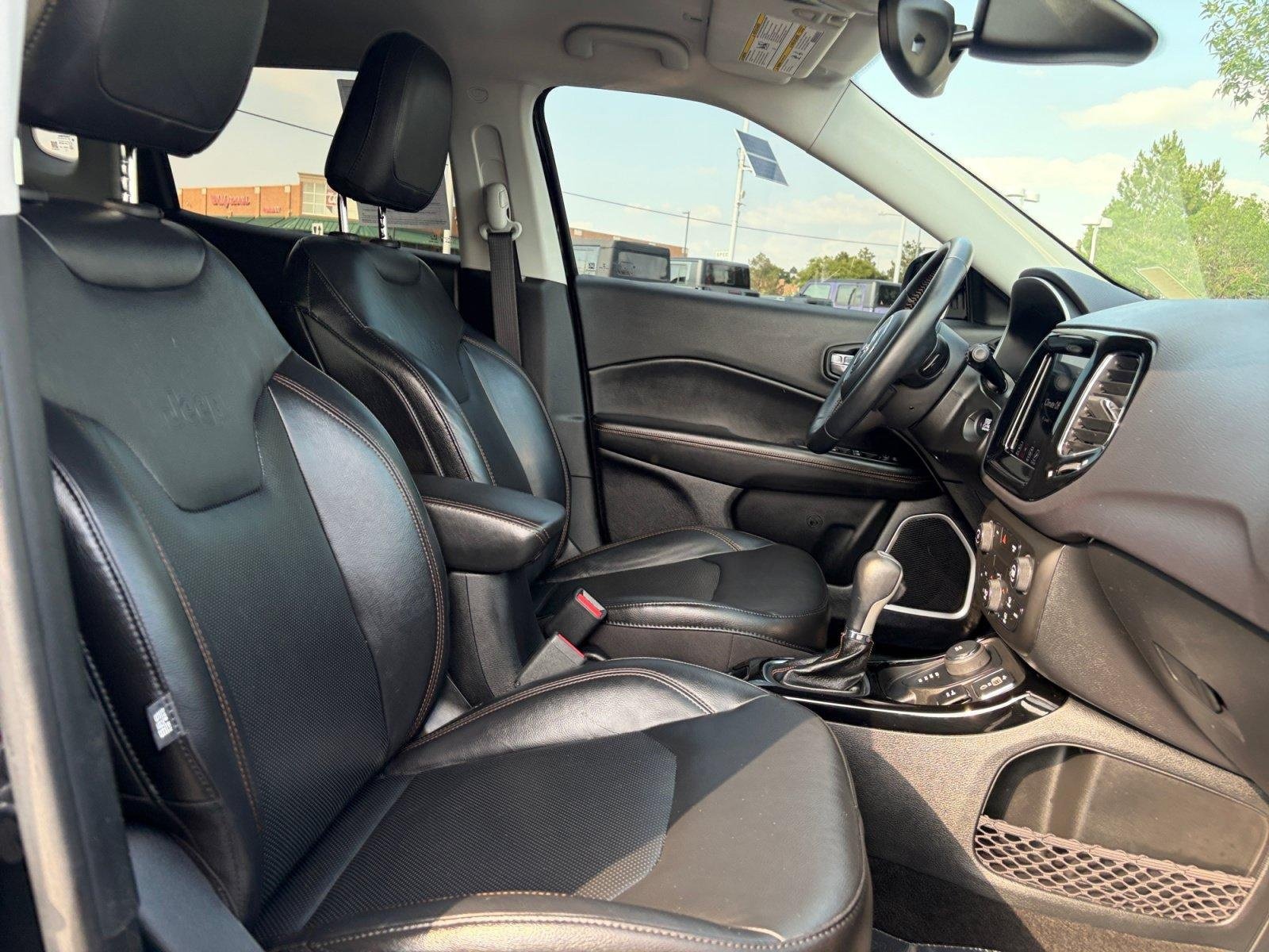 Used 2018 Jeep Compass Limited AWD/4WD image 33