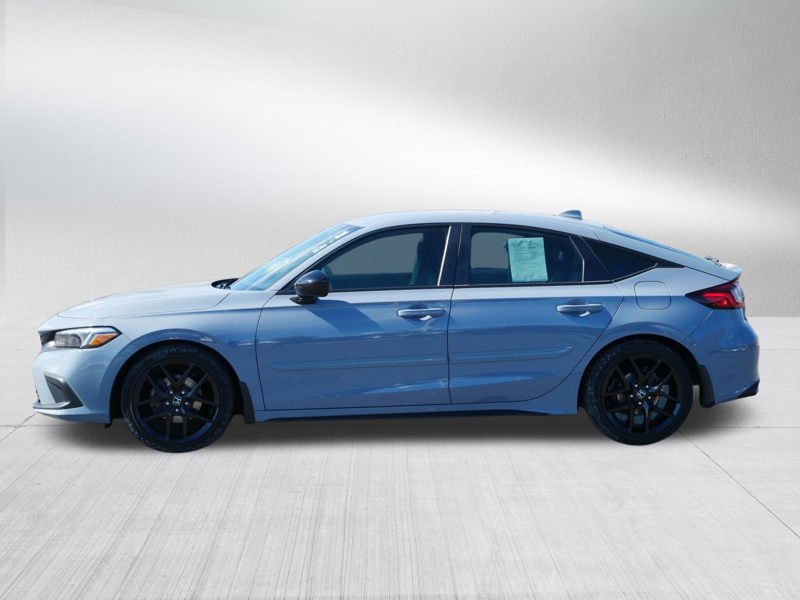 Used 2023 Honda Civic Sport image 4