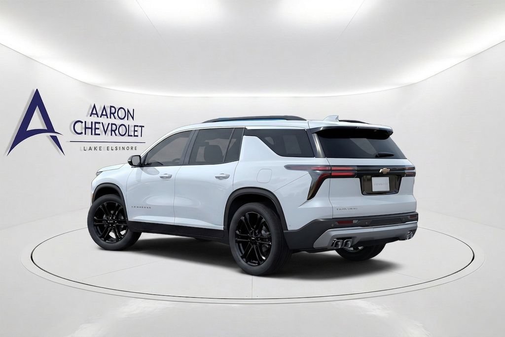 New 2027 Chevrolet Traverse LT FWD image 3
