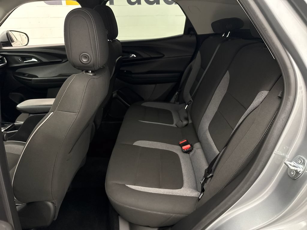 Used 2023 Chevrolet TrailBlazer LT w/ Convenience Package AWD/4WD image 21