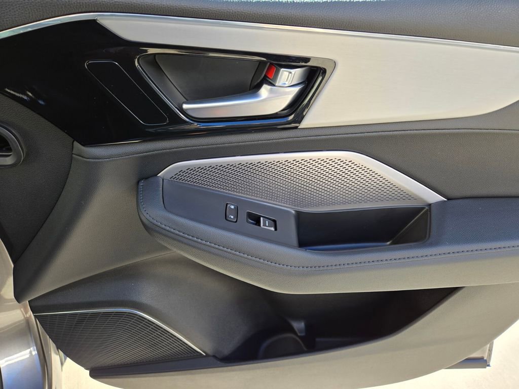 New 2026 Acura MDX SH-AWD image 22