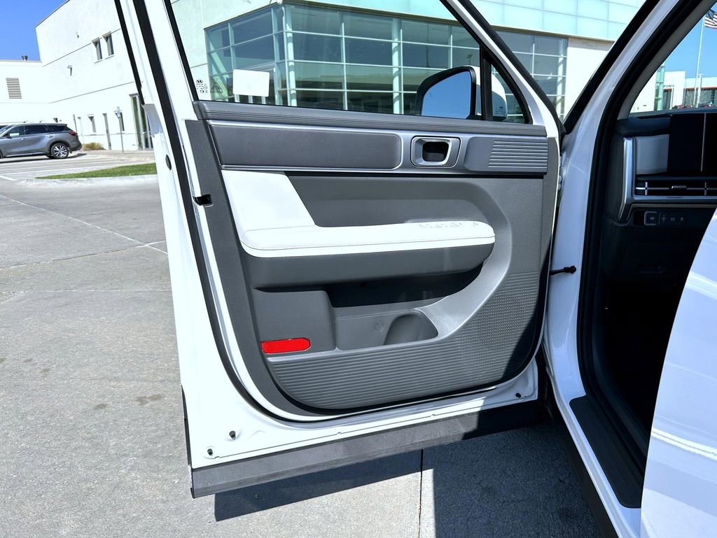 Used 2026 Hyundai Santa Fe SEL image 11