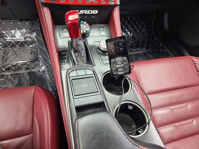 Used 2016 Lexus RC 200t RWD image 11