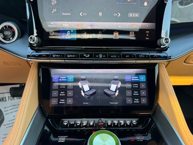 New 2026 Jeep Grand Wagoneer Summit AWD/4WD image 18