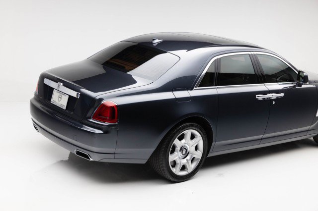 Used 2010 Rolls-Royce Ghost image 27
