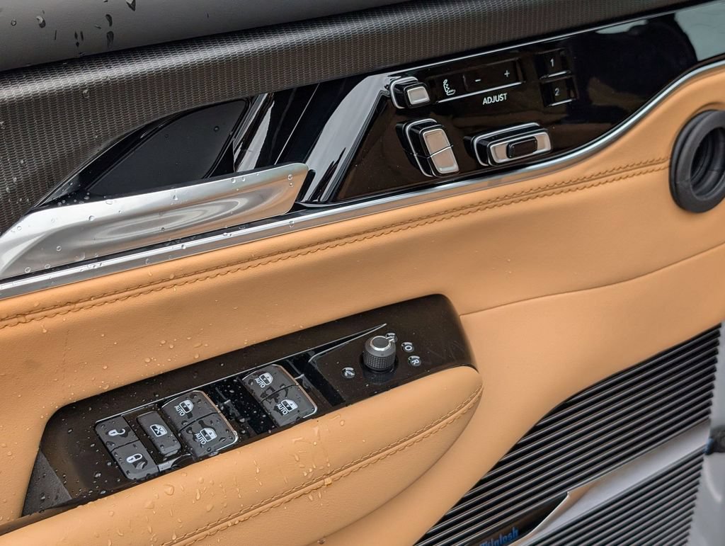 New 2026 Jeep Grand Wagoneer Summit AWD/4WD image 10