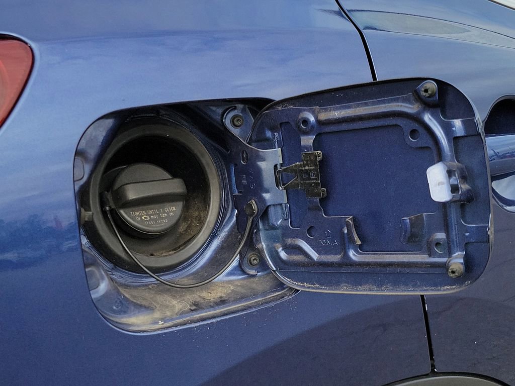 Used 2022 Nissan Rogue Sport S image 31