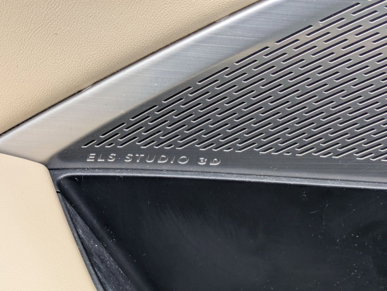 Certified 2023 Acura MDX SH-AWD w/ Advance Package image 22