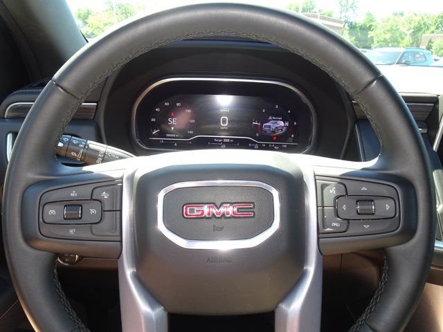 Used 2023 GMC Yukon SLT AWD/4WD image 23