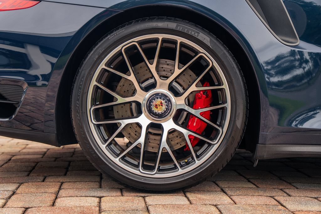 Used 2015 Porsche 911 Turbo AWD/4WD image 13