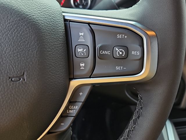 New 2026 RAM 2500 Big Horn AWD/4WD image 21