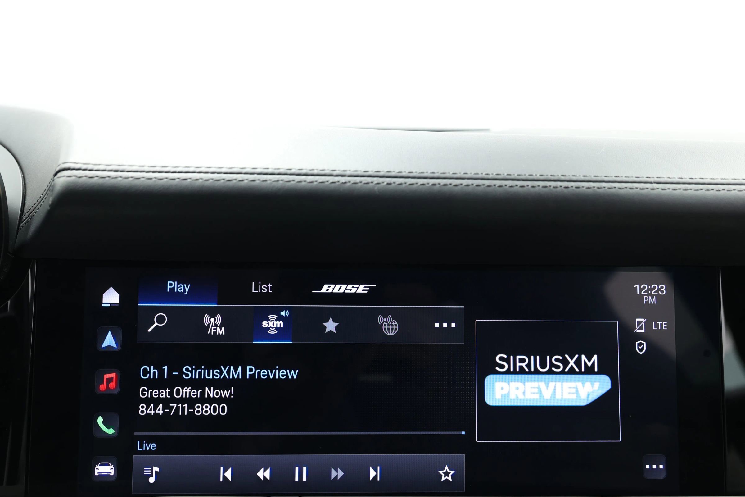 Used 2022 Porsche Taycan image 23