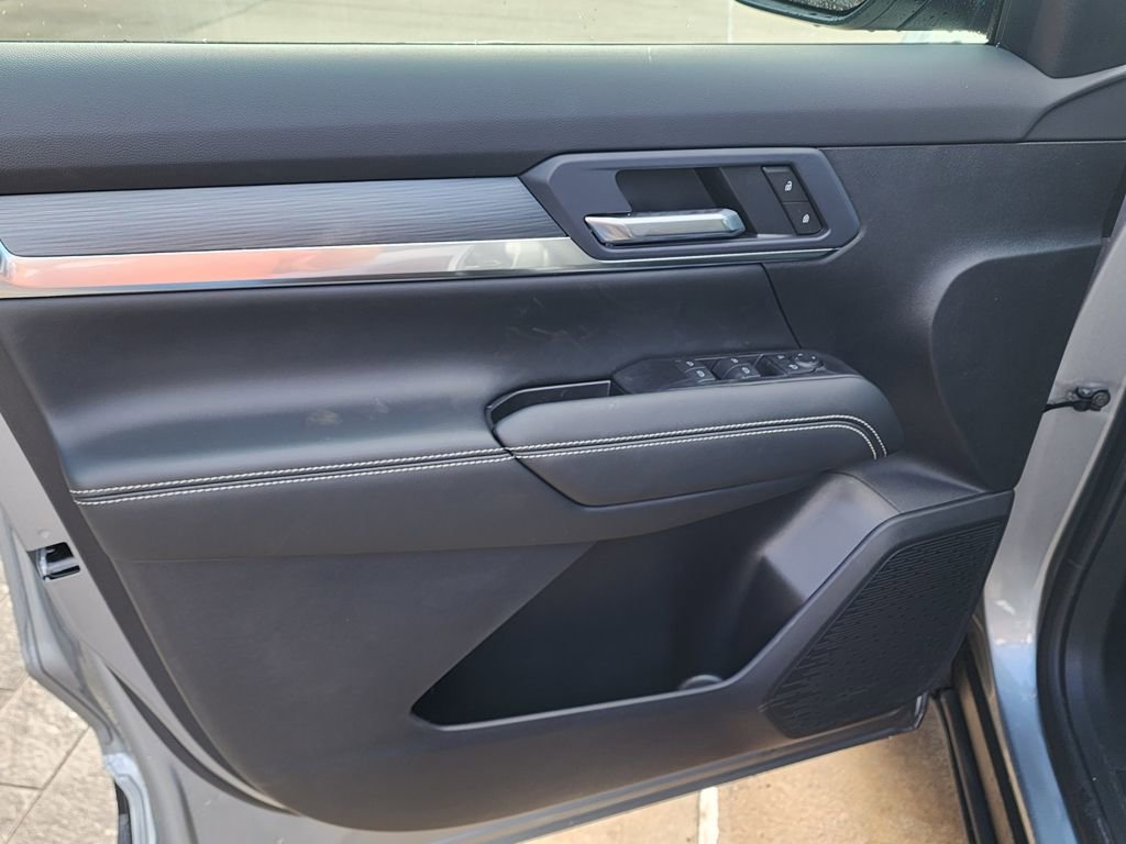 New 2026 GMC Terrain Elevation w/ Black Edition image 13