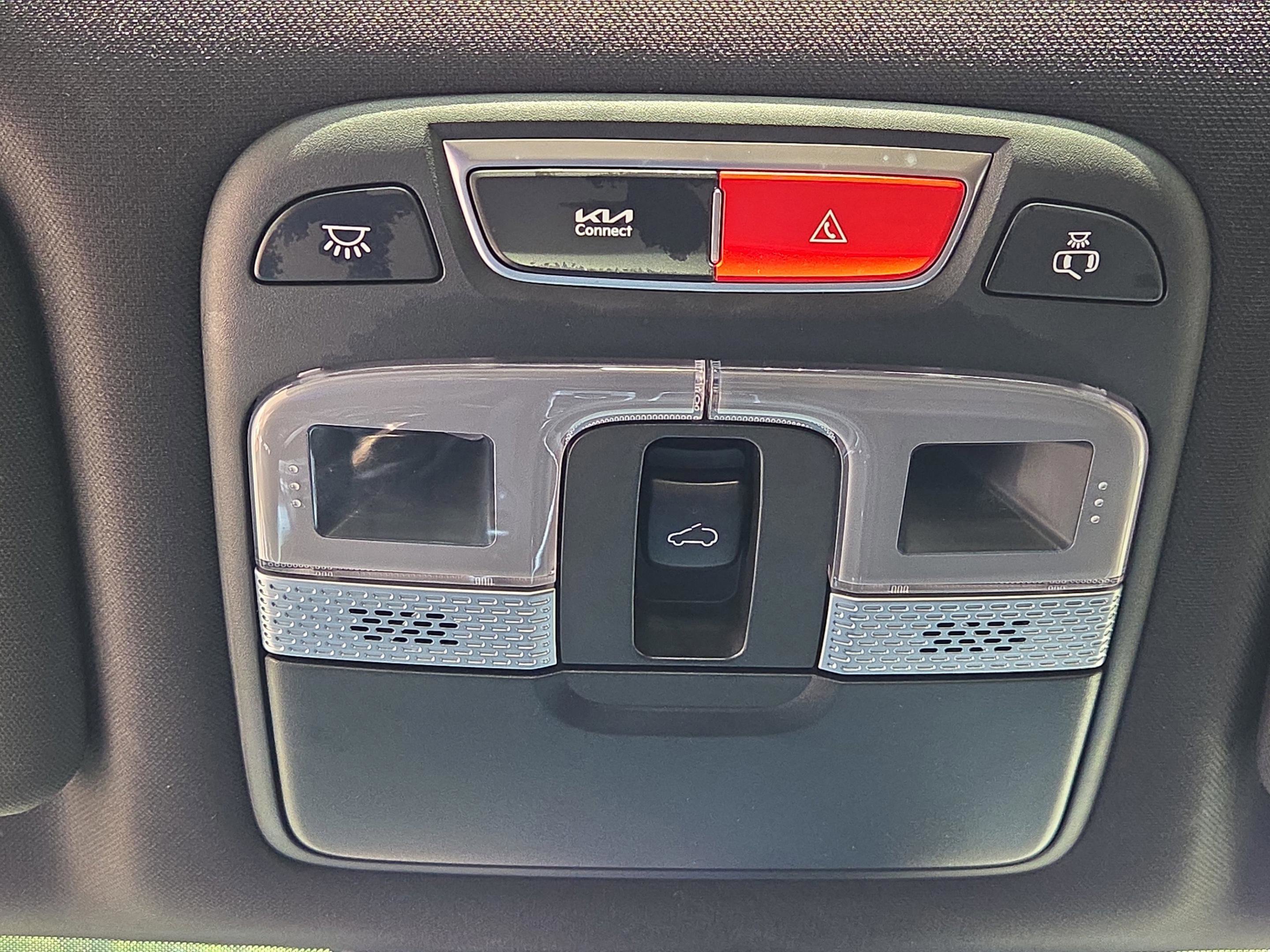 Used 2023 Kia Telluride EX w/ EX Captain's Chair Package image 23