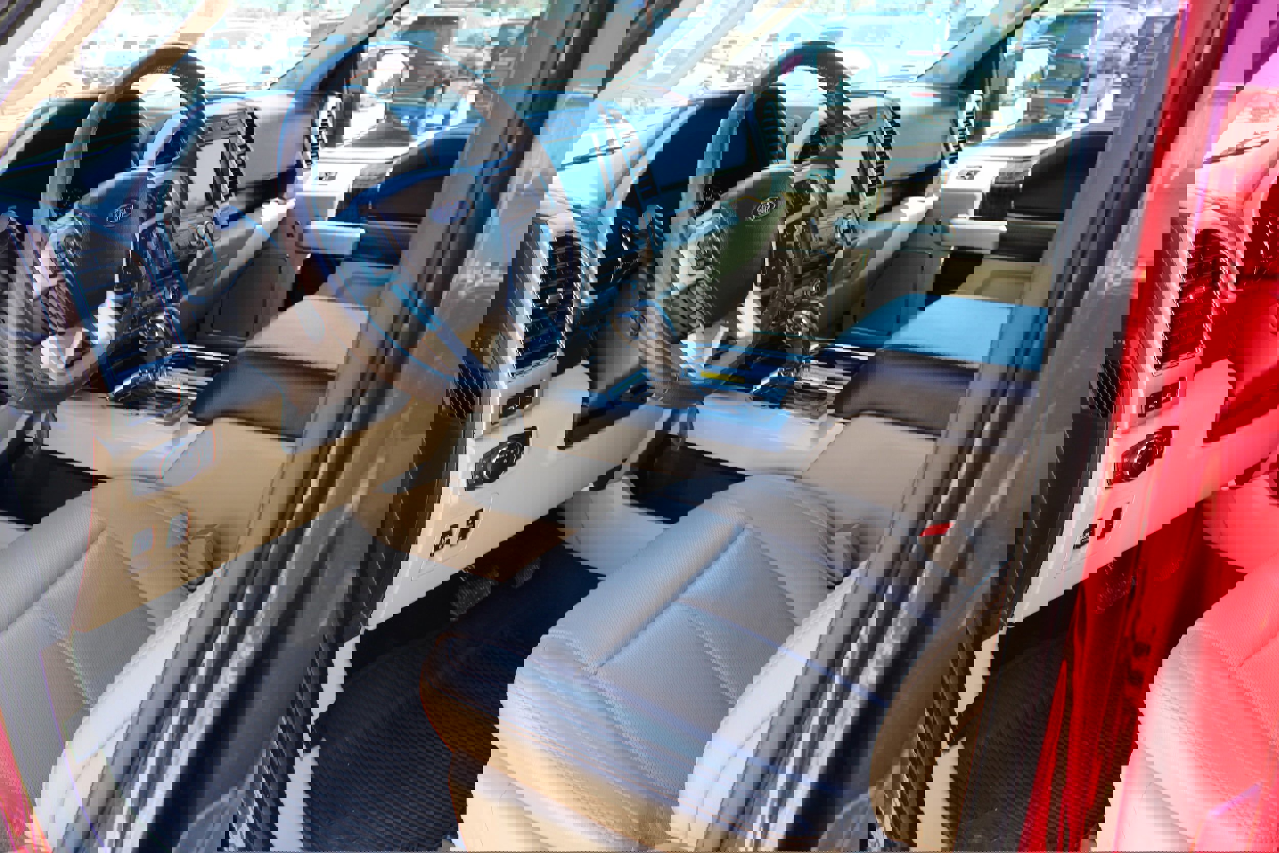 Used 2018 Ford F150 Lariat w/ Equipment Group 502A Luxury image 22