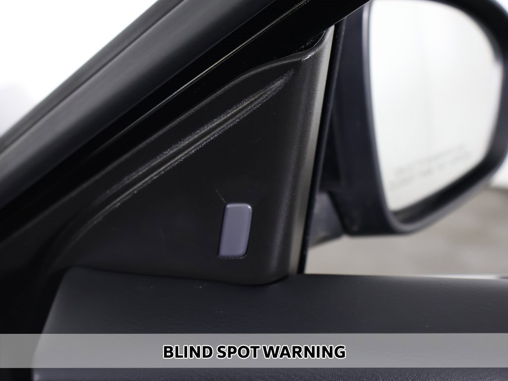 Used 2024 Nissan Sentra SV image 4