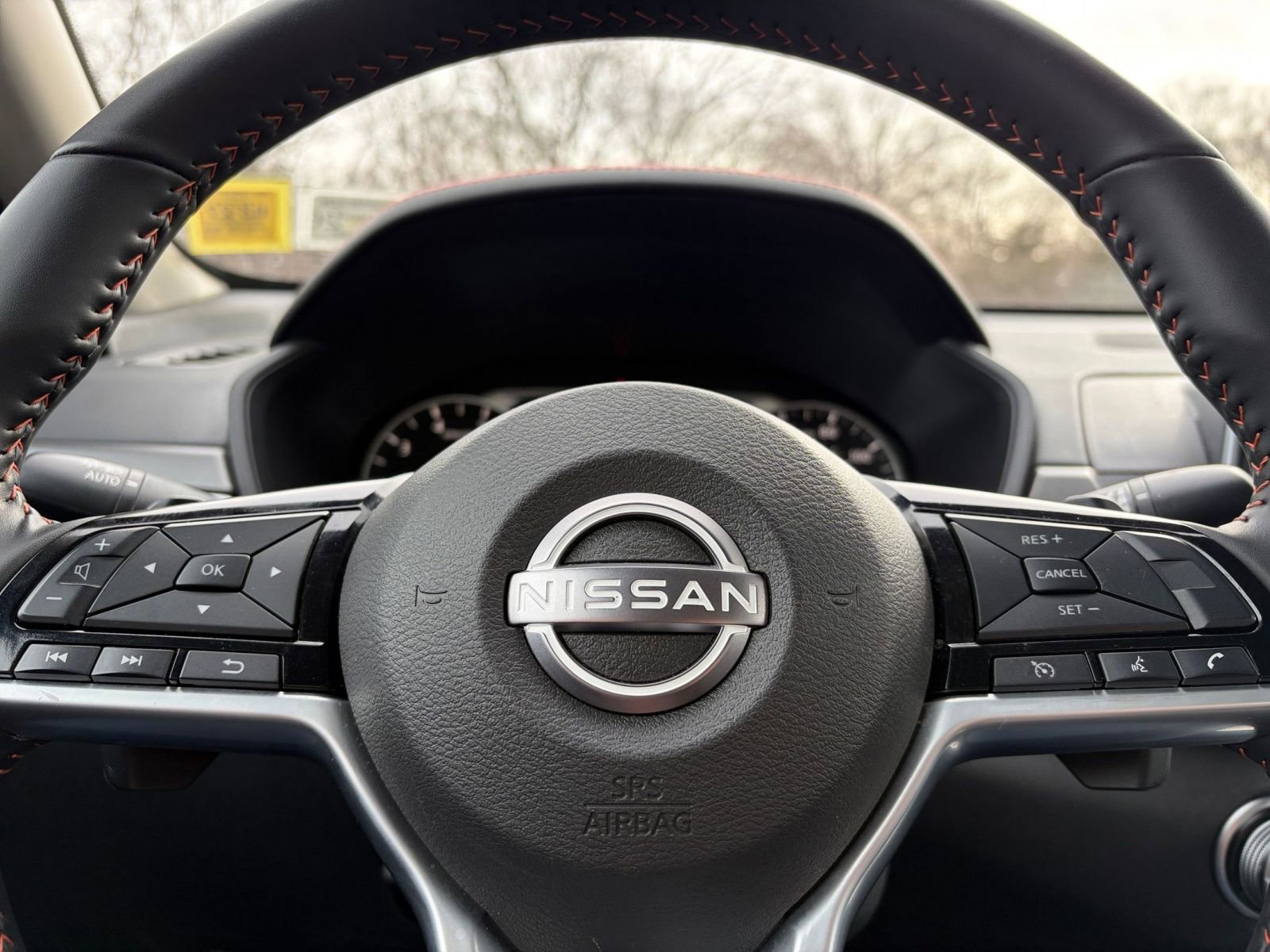 Used 2025 Nissan Altima 2.5 SR image 27