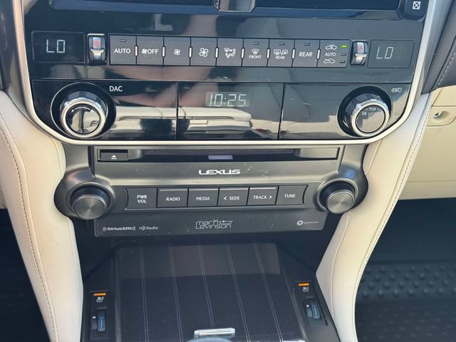 Used 2023 Lexus GX 460 Premium AWD/4WD image 36
