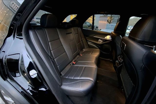 Used 2020 Mercedes-Benz GLE 350 4MATIC w/ Premium Package image 19
