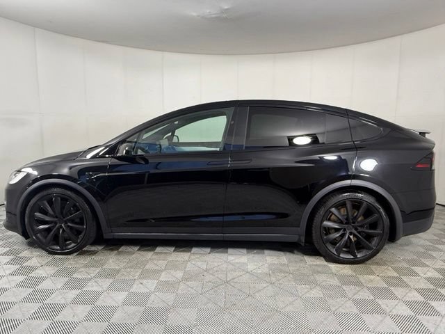 Used 2023 Tesla Model X AWD/4WD image 3